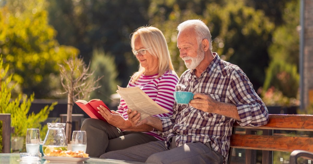 dixws-ilikia-vivlia-02 (1)