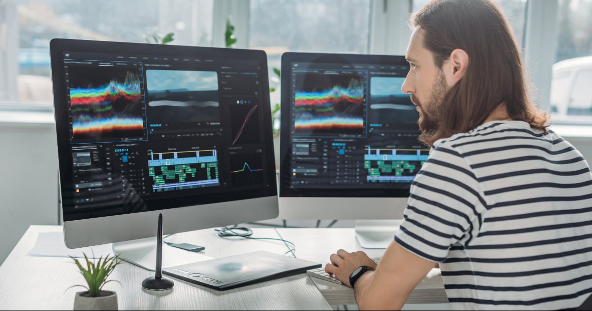 dual-monitor-setup-01