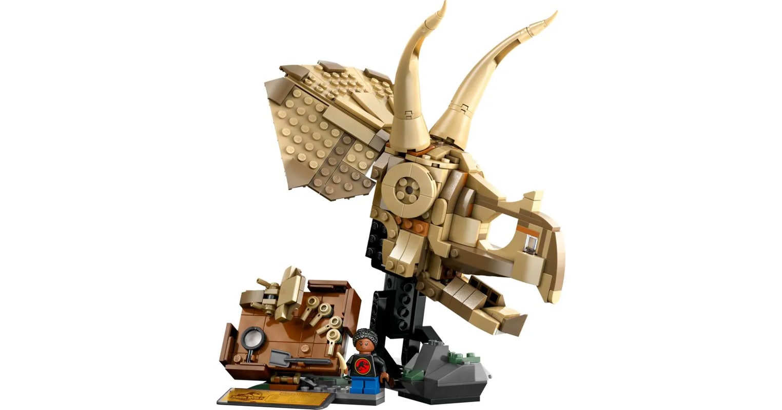 jurassic-world-kalokairi-2025-02