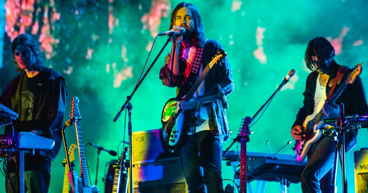 tame-impala-public-event-04