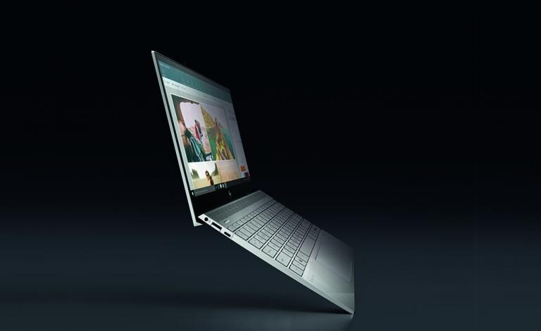 HP Envy: Μοναδική εμπειρία premium laptop στο Public! 