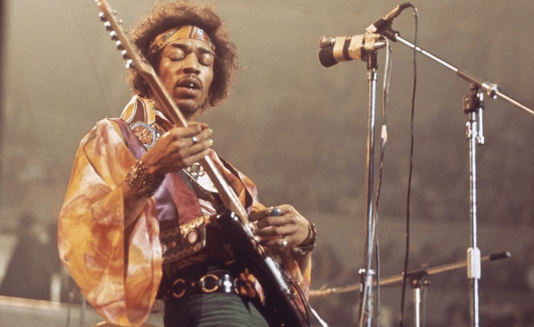 Jimi Hendrix / Σαν σήμερα έφυγε από τη ζωή ο κορυφαίος κιθαρίστας