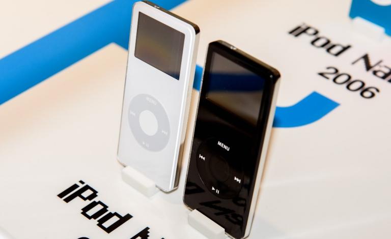 Τίτλοι τέλους για το θρυλικό iPod μετά από 21 χρόνια