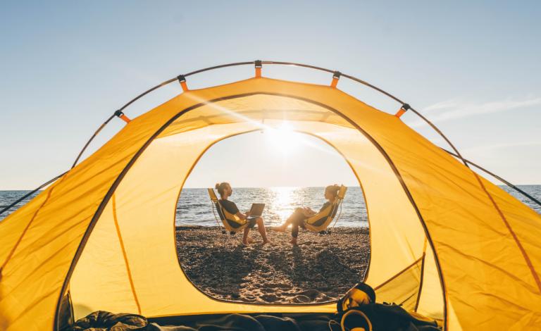 Διακοπές σε camping; Tips «επιβίωσης» για την πρώτη φορά!