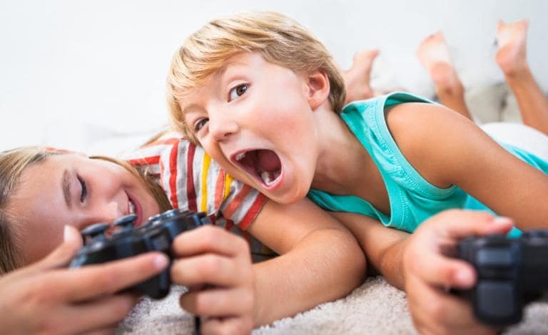 Γονικός έλεγχος στις κονσόλες: Πώς να βάλεις υγιή όρια στο παιχνίδι