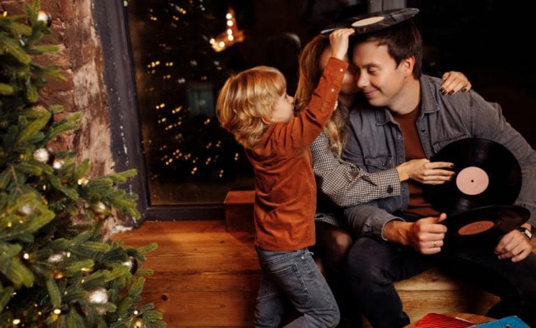 Προτάσεις επικών δώρων σε μουσικόφιλους για κάθε budget!