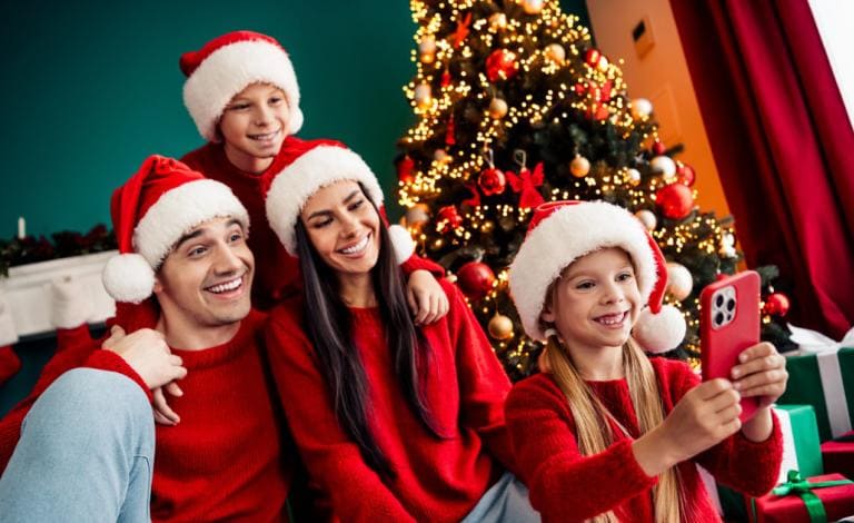 Κάνε πιο smart το σπίτι και αναβάθμισε τον χριστουγεννιάτικο στολισμό!