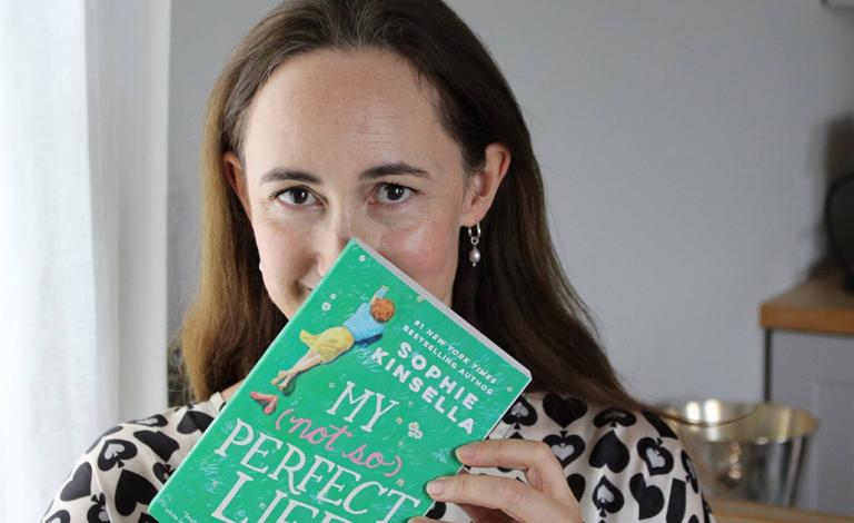 Aποχαιρετάμε τη συγγραφέα της Shopaholic εποχής, Sophie Kinsella