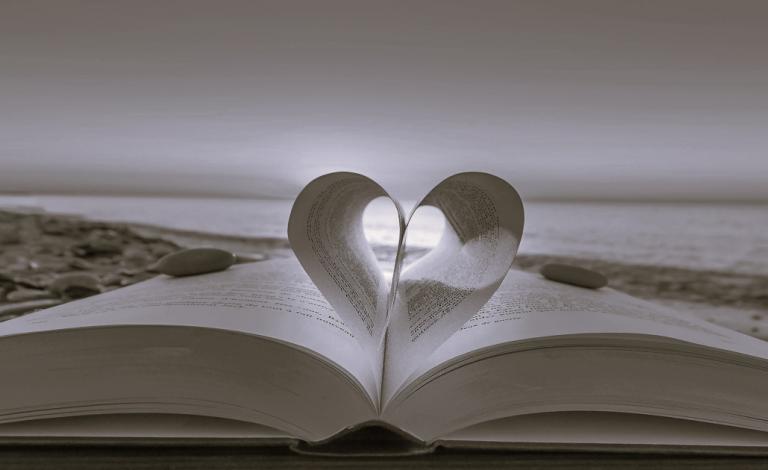 Ο έρωτας στη λογοτεχνία: Ιστορίες αγάπης από την πένα των κλασικών 