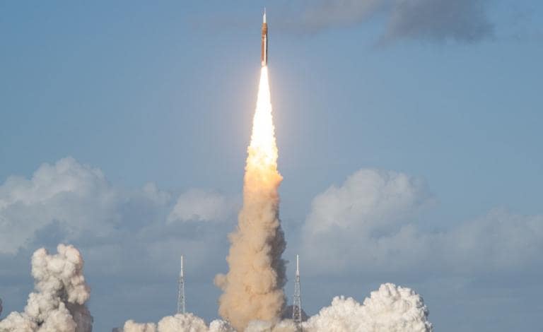 Artemis II: Επιστροφή στο φεγγάρι, ποπ κουλτούρα και… Outlook πάνε μαζί!