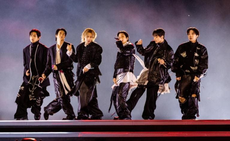 Από τα manga στους BTS: Η pop κουλτούρα έχει το δικό της λεξικό!