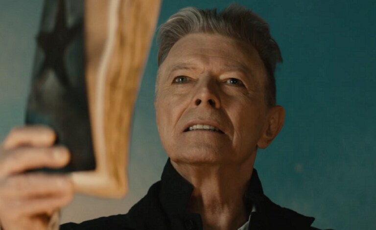 50 + 1 βιβλία που ενέπνευσαν τον David Bowie!