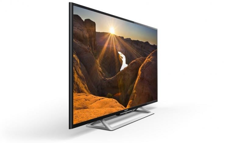 Μόνο στα Public θα βρεις τη Sony Led TV 48’’, 110€ φθηνότερα!