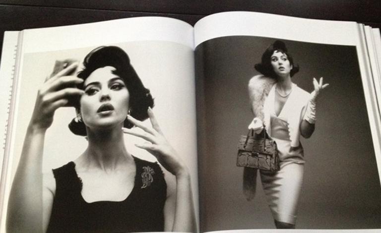 Μαθαίνοντας την τέχνη της φωτογραφίας μέσα από λευκώματα