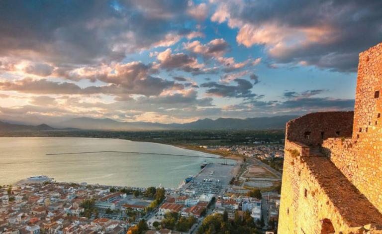 Victoria Hislop: Το νέο της βιβλίο, εμπνευσμένο από την αγάπη της για την Ελλάδα!