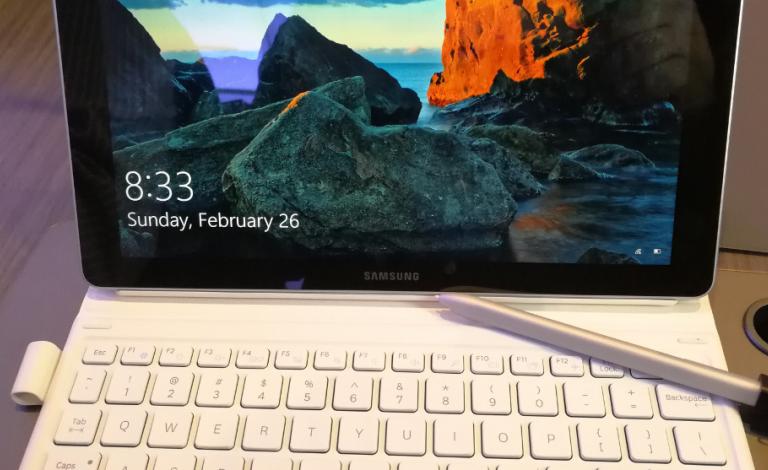 Public @ MWC 2017: Επιστροφή» στα Windows και στα tablets για τη Samsung