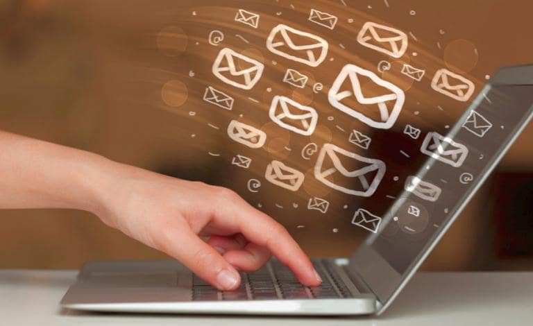 Windows 10 Mail: Ένωσε όλους τους λογαριασμούς κάτω από ένα πρόγραμμα!