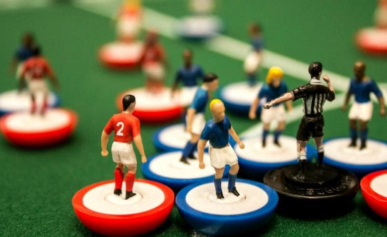 Subbuteo: Το παλιό, καλό ποδοσφαιράκι παίρνει τη ρεβάνς!