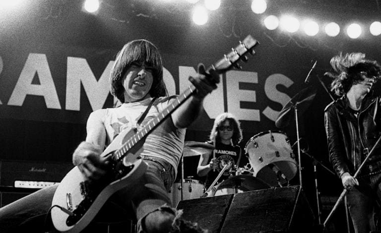 Listen to my heart: Ακούγοντας (ξανά) τον πρώτο δίσκο των Ramones