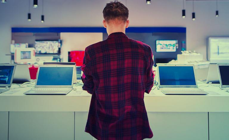 Διαλέγουμε laptop: 10 κορυφαίες προτάσεις για τη νέα χρονιά