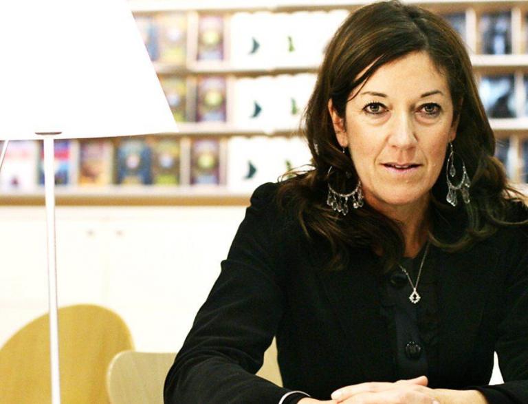 Η Victoria Hislop έρχεται @ Public Τσιμισκή