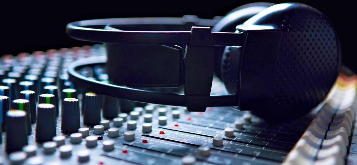 Best Sound Editing. Hitech ήχος που σε βγάζει ασπροπρόσωπο! Public Blog
